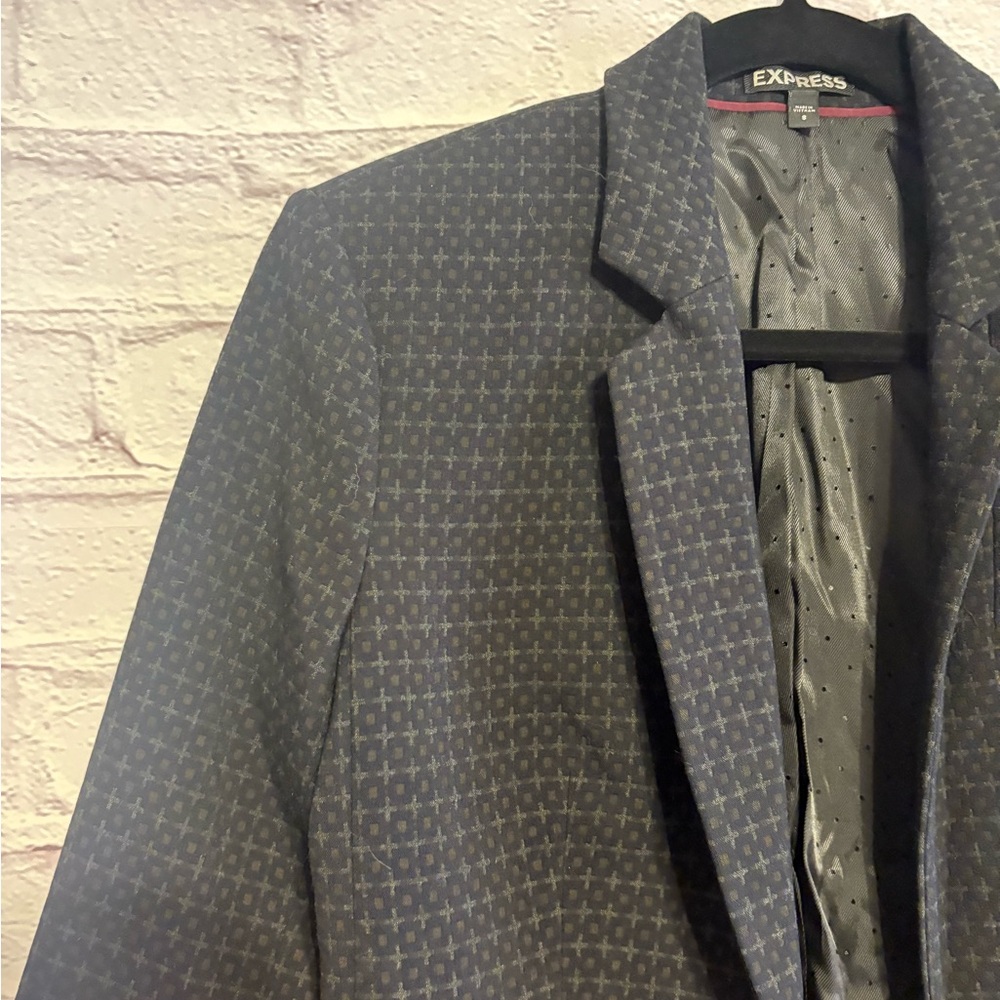 Express Business Blazer - Picture 5 of 7